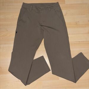 BYLT Pants Mens Everyday 2.0 Slim Fit Size 30 Brown Performance Stretch Chino